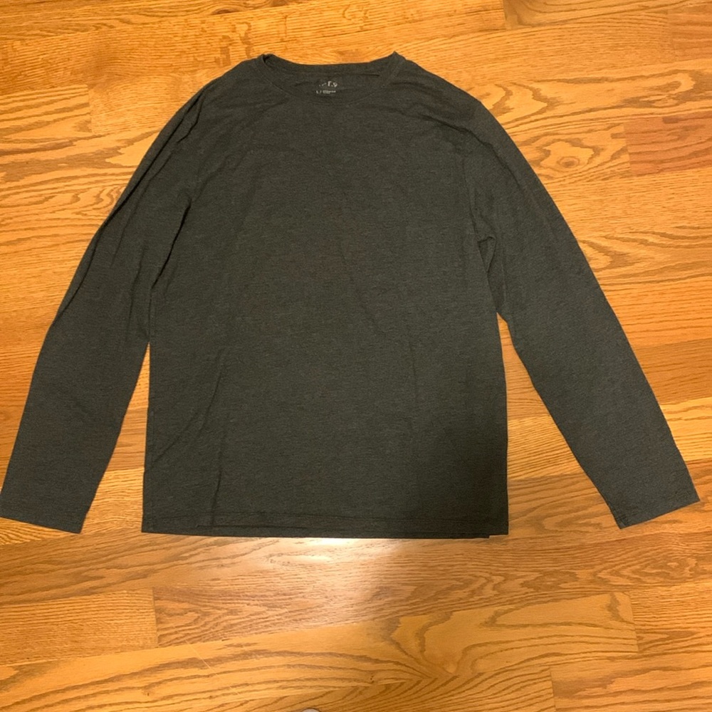 Long sleeve shirt